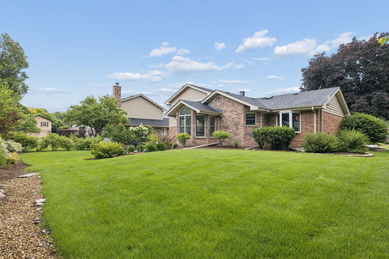 449 Farnham Lane Wheaton, IL 60189 - Photo 27 of 32