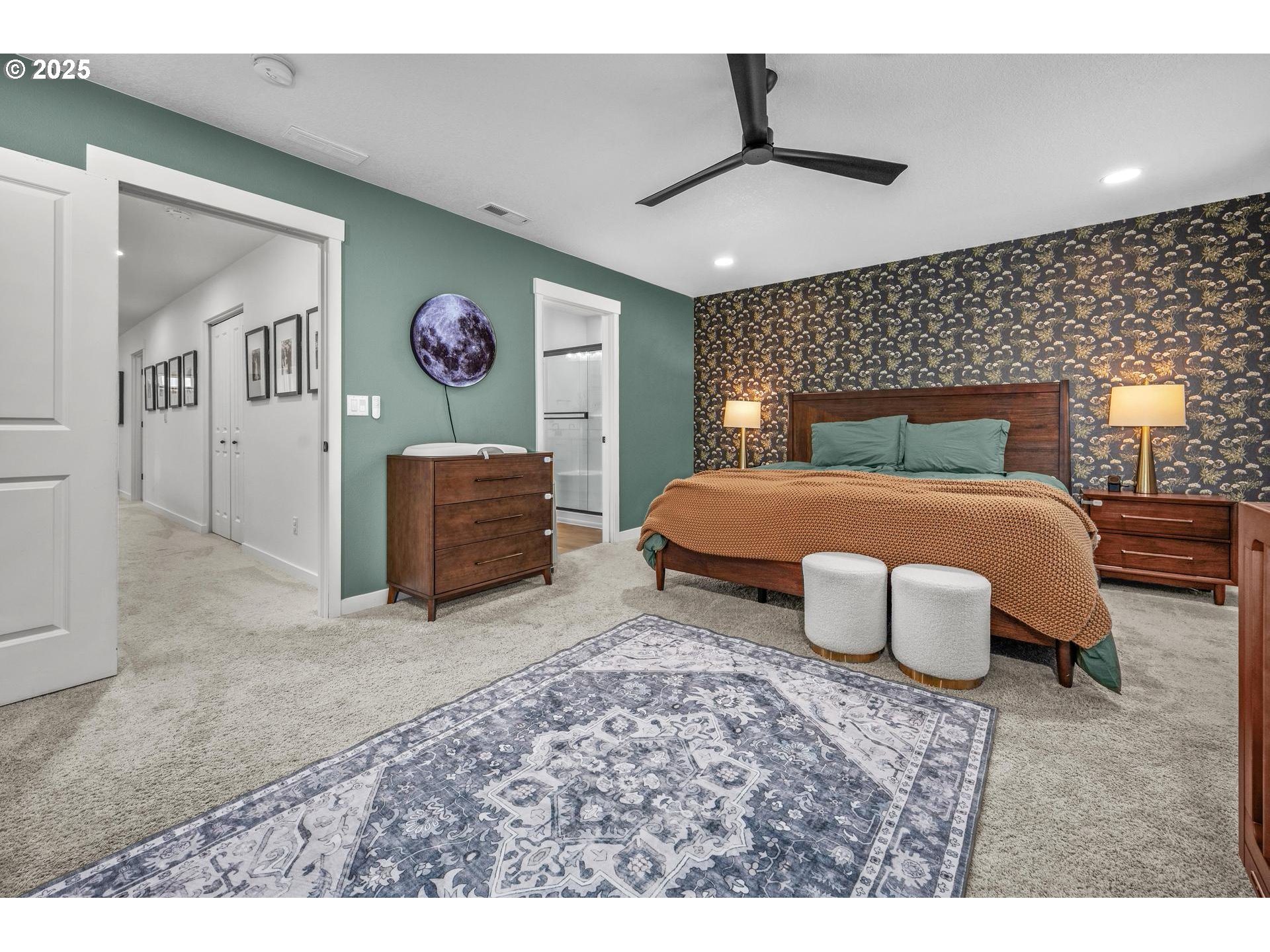 2427 South Linden Street Cornelius, OR 97113 - Photo 22 of 37 a bedroom with a bed and window