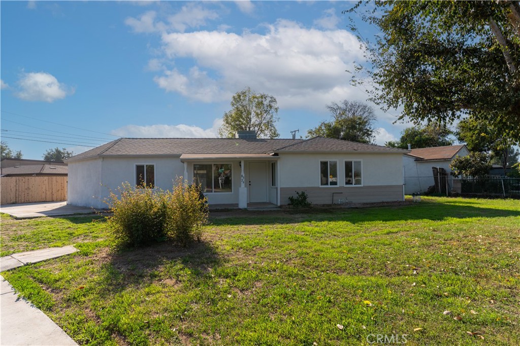 8326 Greenpoint Avenue Riverside, CA 92503 - Photo 2 of 21