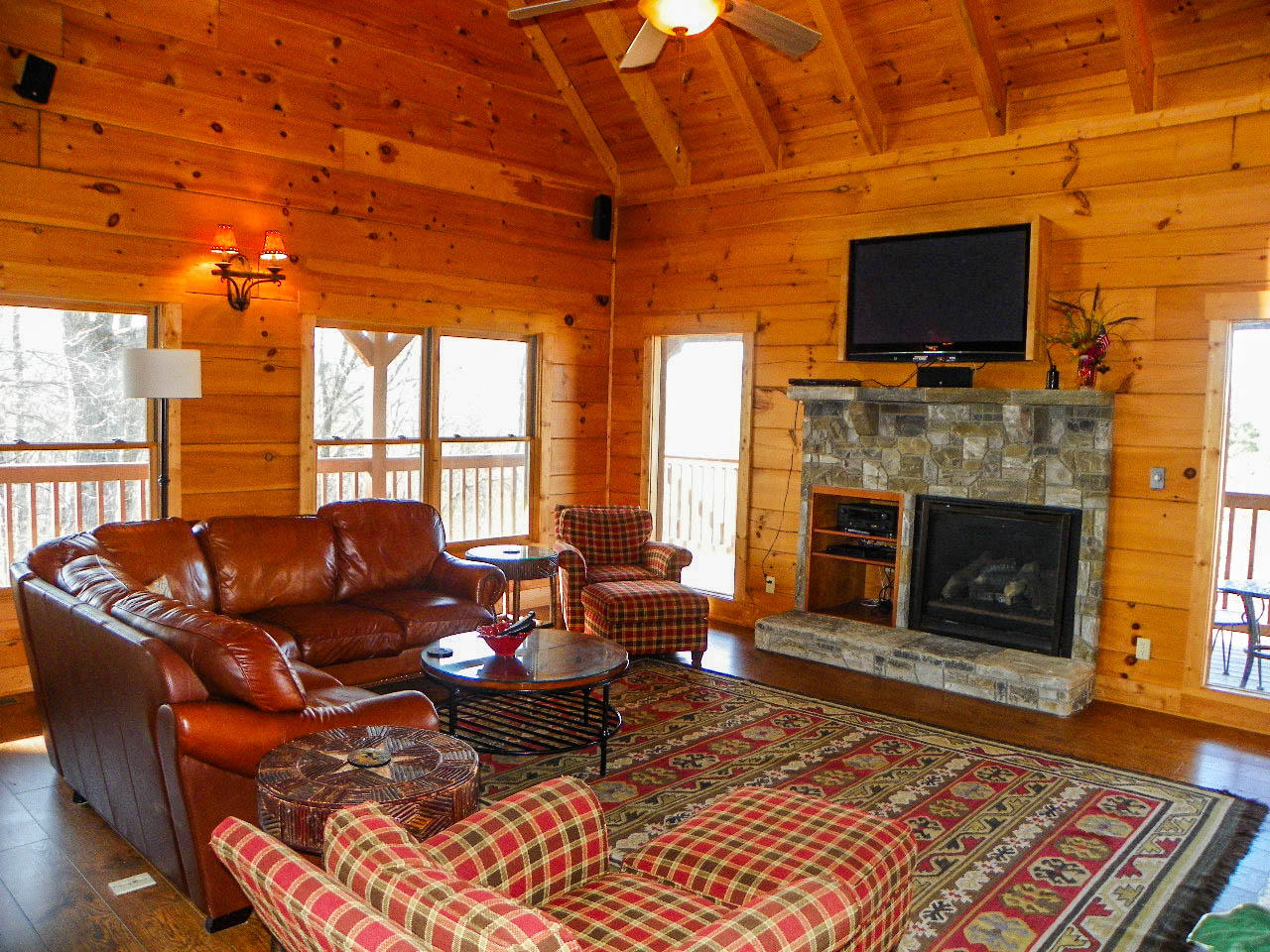 3741 Shadyview Ridge Road Sevierville, TN 37876 - Photo 4 of 36 102_8695