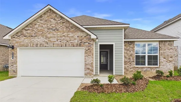 $284,500 | 1705 Fairhaven Drive, Westlake, LA 70669