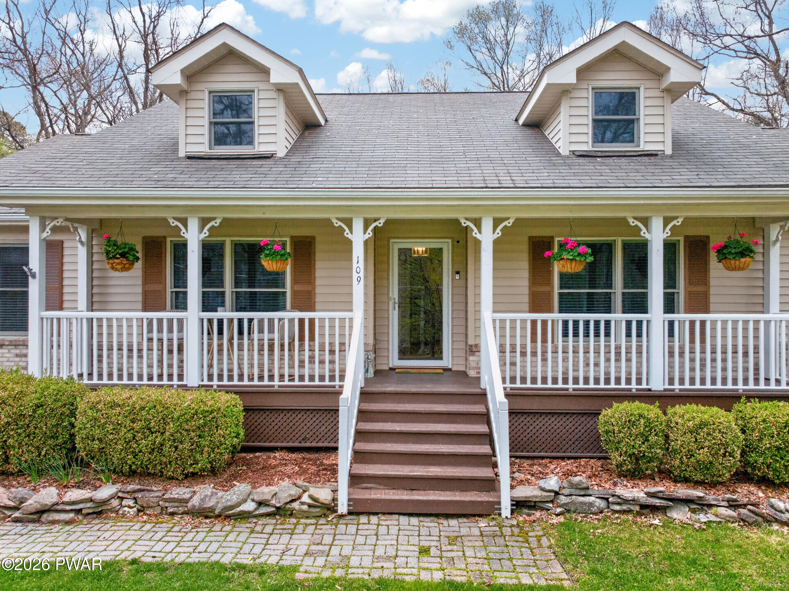 109 Maple Ridge Road Milford, PA 18337 - Photo 2 of 47
