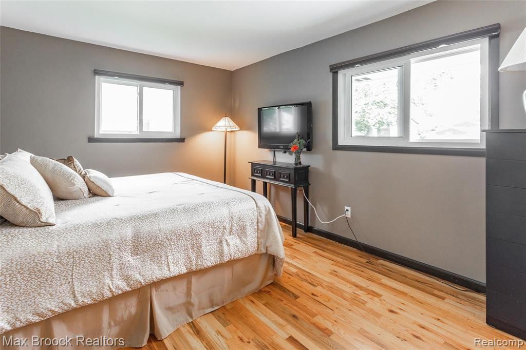 30051 Rambling Road Southfield, MI 48076 - Photo 16 of 42