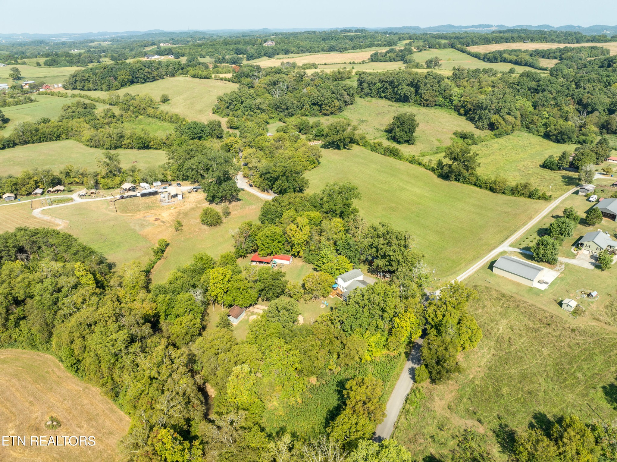 1553 Trigonia Road Maryville, TN 37801 - Photo 2 of 60 Gallery Image 2