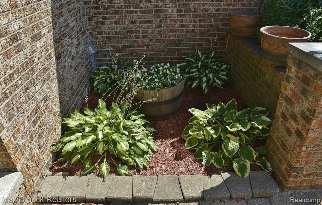 508 Rolling Green Circle Rochester Hills, MI 48309 - Photo 28 of 28 Gallery Image 28