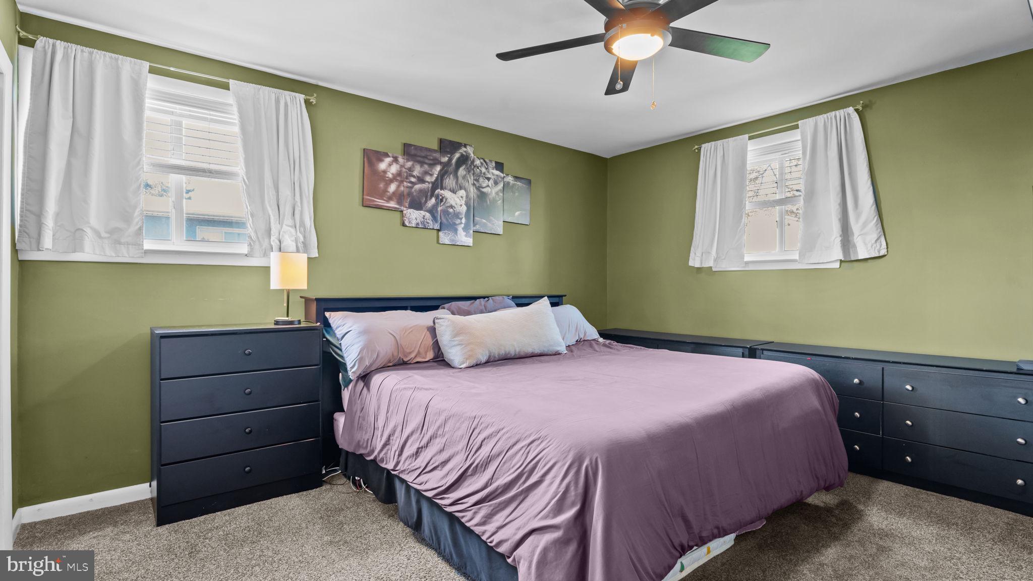 526 Palmer Road Conshohocken, PA 19428 - Photo 16 of 31 a bedroom with a bed and a window