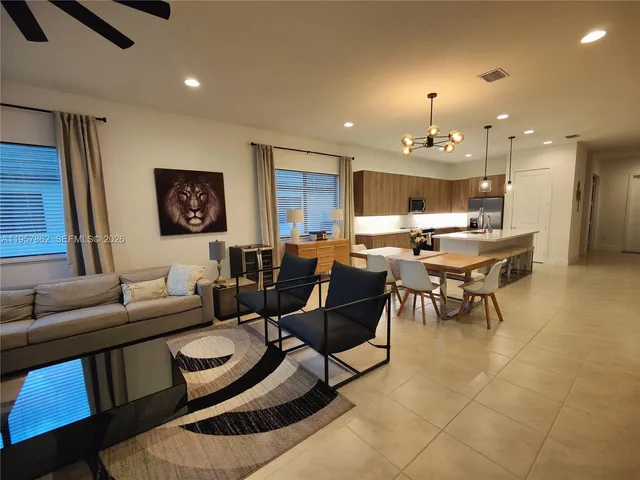 $3,950 | 5077 Gambero Way, Unit 5077, Immokalee, FL 34142