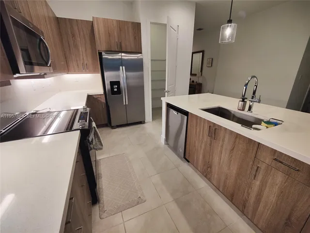 $3,950 | 5077 Gambero Way, Unit 5077, Immokalee, FL 34142