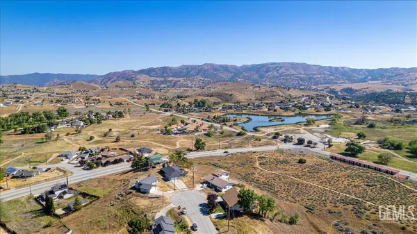 $348,000 | Undisclosed Address, Tehachapi, CA 93561