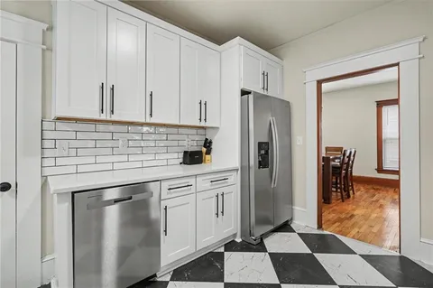 $484,500 | 1521 Rhode Island Street, Lawrence, KS 66044