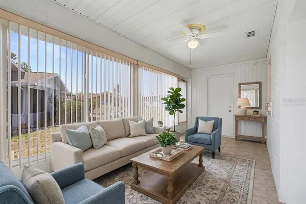 $122,500 | 401 Finchley Court, Unit A, Sun City Center, FL 33573