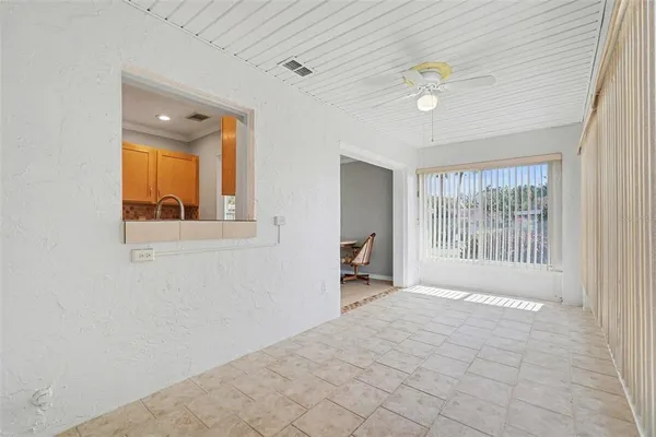 $122,500 | 401 Finchley Court, Unit A, Sun City Center, FL 33573