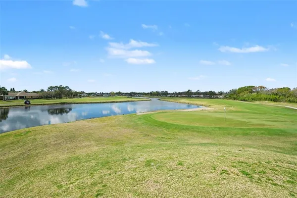 $122,500 | 401 Finchley Court, Unit A, Sun City Center, FL 33573