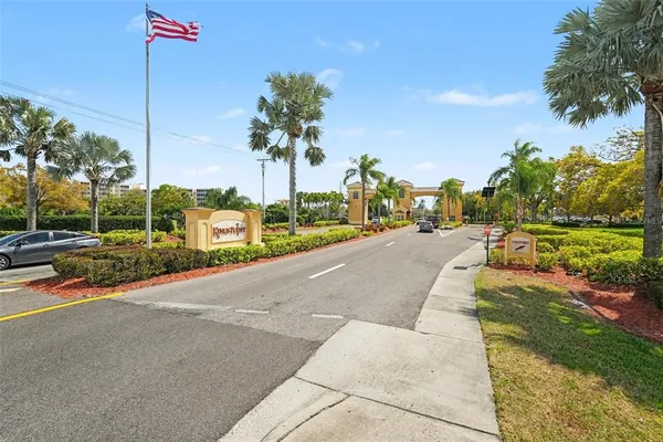 $122,500 | 401 Finchley Court, Unit A, Sun City Center, FL 33573
