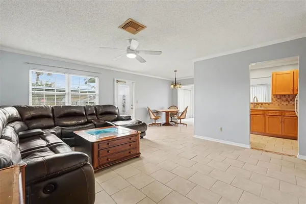 $122,500 | 401 Finchley Court, Unit A, Sun City Center, FL 33573