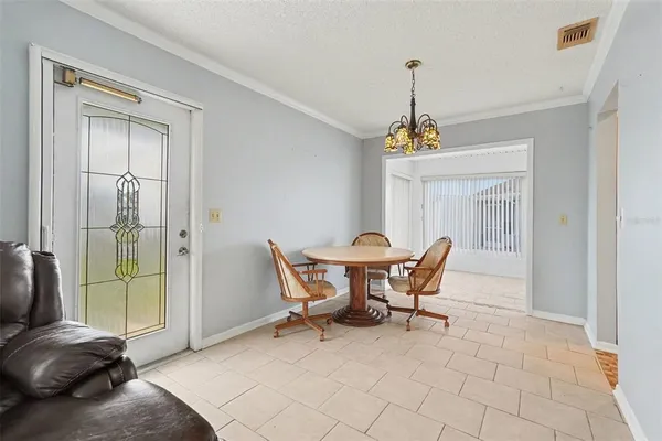 $122,500 | 401 Finchley Court, Unit A, Sun City Center, FL 33573