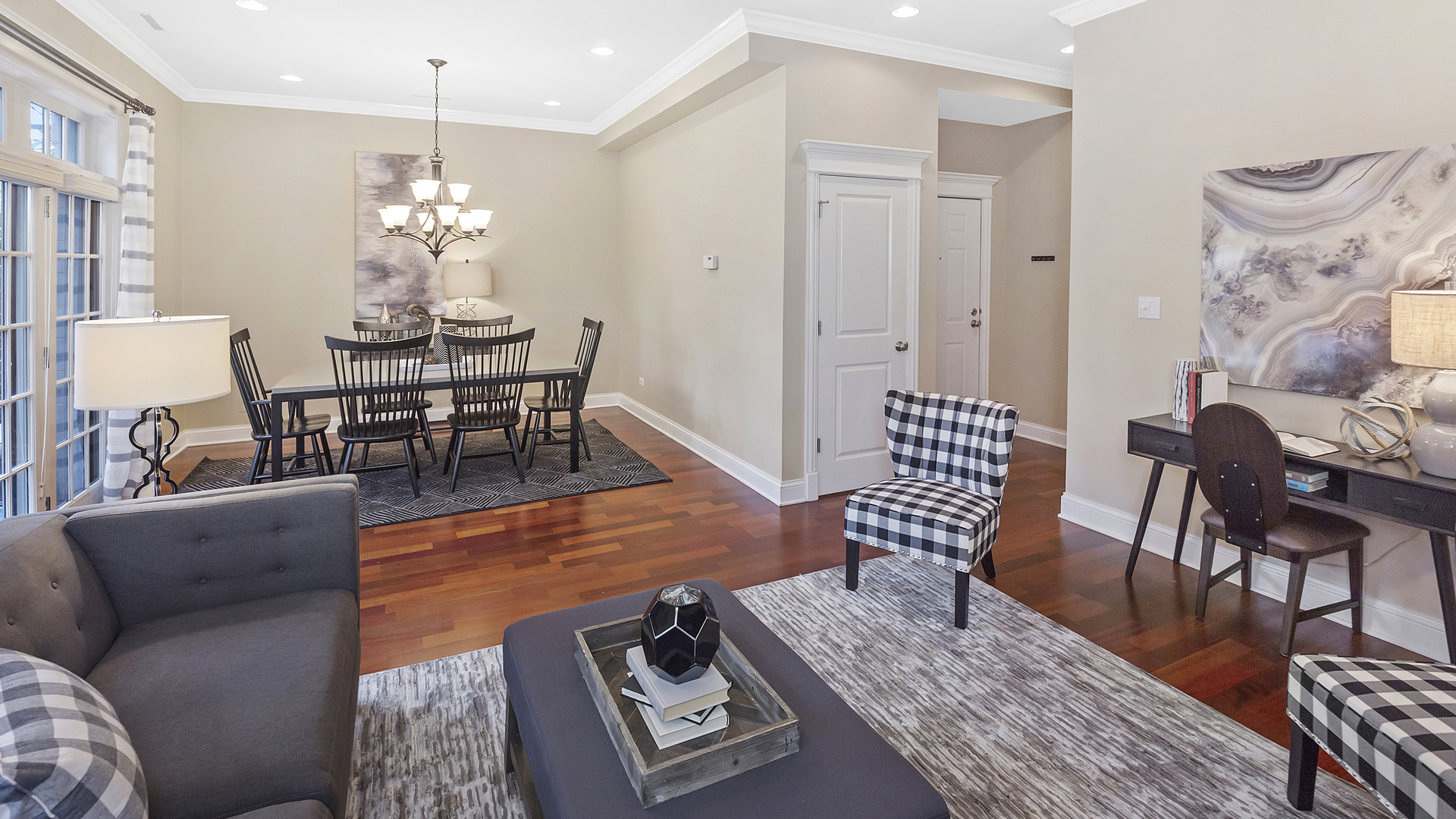 2444 North Seminary Avenue, Unit 1 Chicago, IL 60614 - Photo 3 of 18