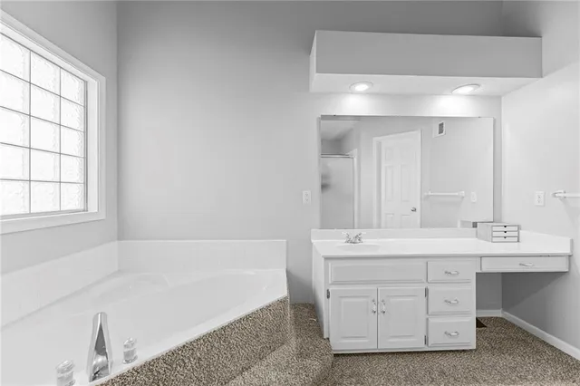 $490,000 | 5307 Noble Street, Shawnee, KS 66226