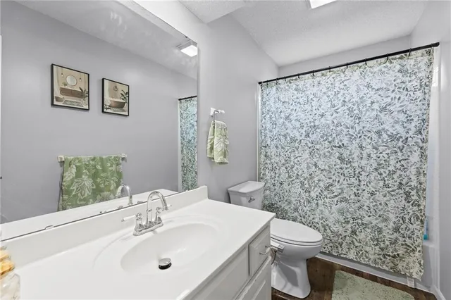 $490,000 | 5307 Noble Street, Shawnee, KS 66226