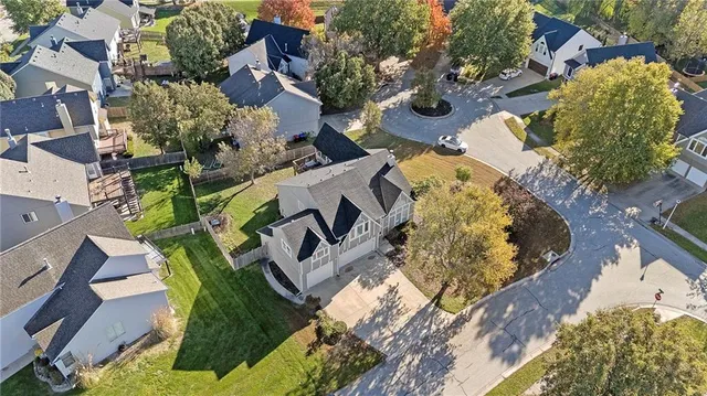 $490,000 | 5307 Noble Street, Shawnee, KS 66226