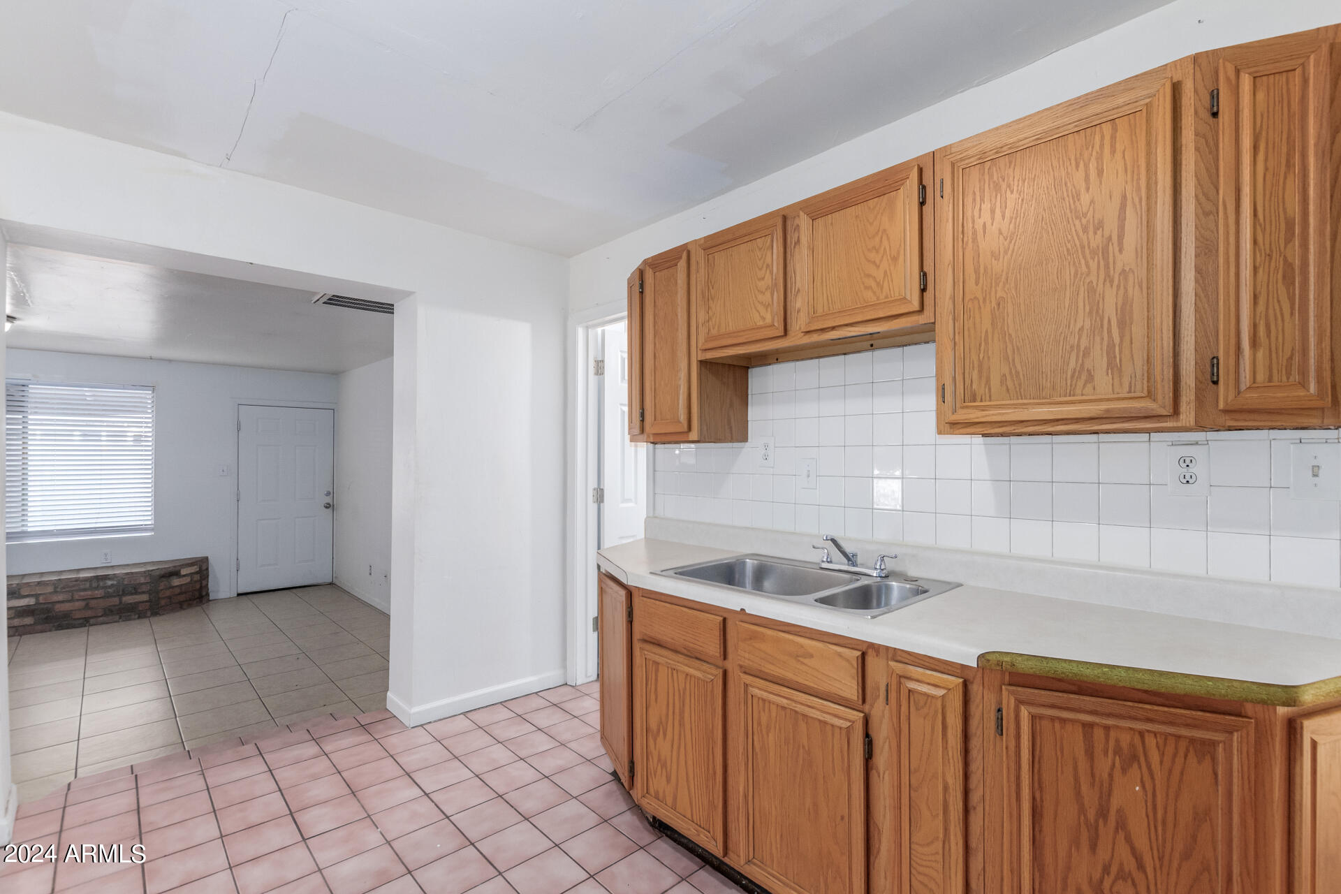 2730 West Ruth Avenue Phoenix, AZ 85051 - Photo 13 of 45 0016-14-Ruth