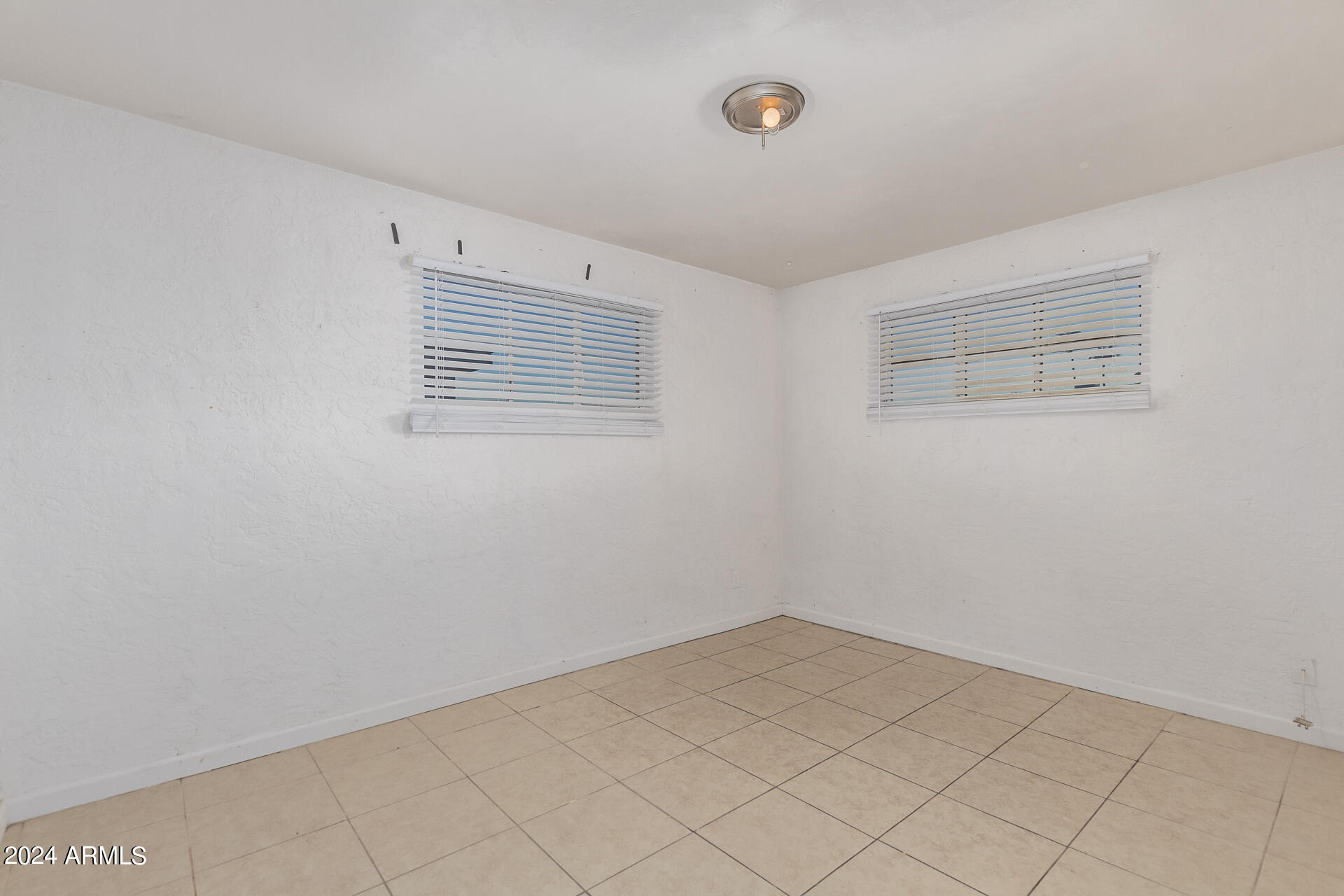 2730 West Ruth Avenue Phoenix, AZ 85051 - Photo 28 of 45 0031-28-Ruth