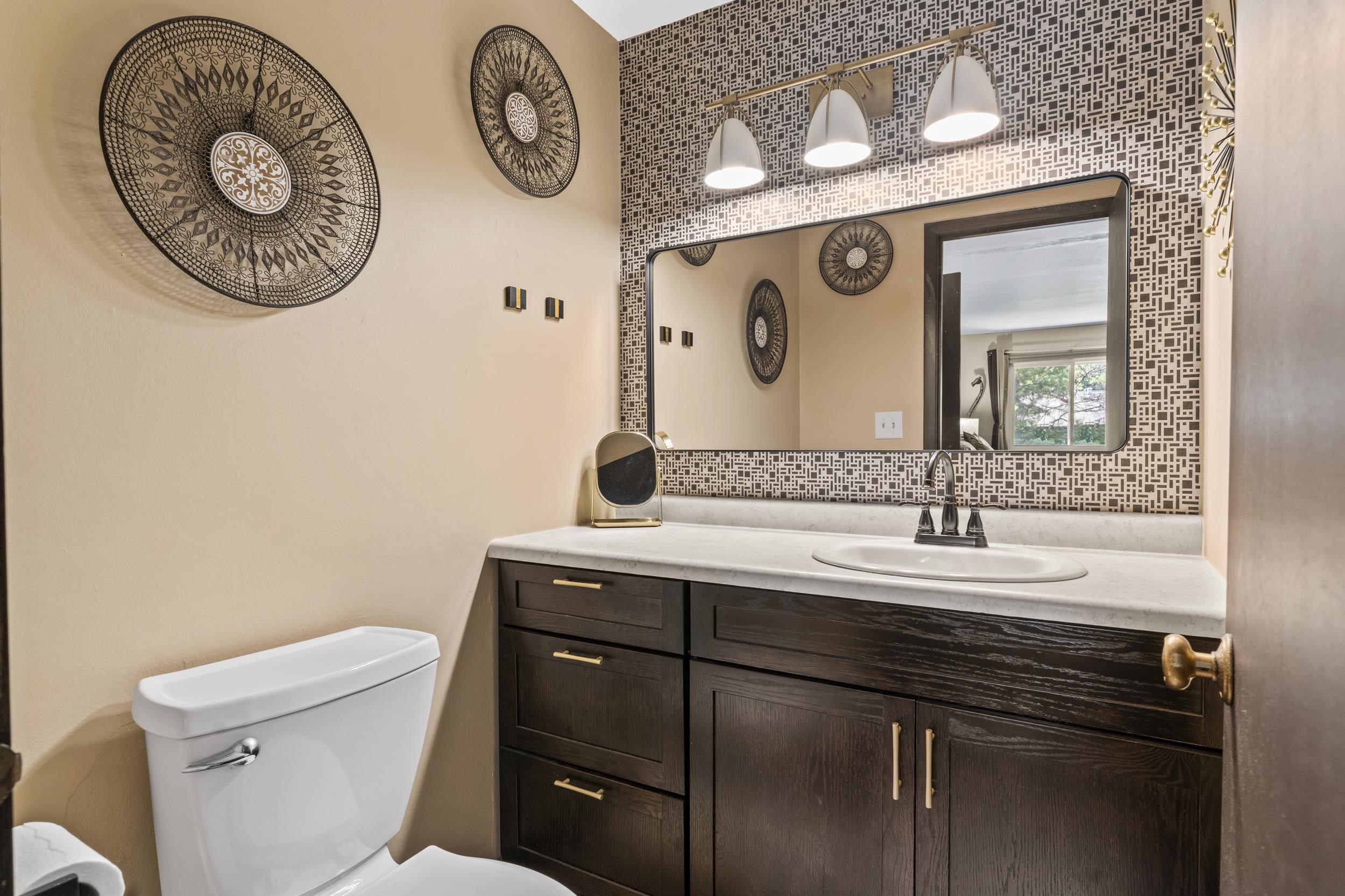 3182 Justin Court, Unit 8 Appleton, WI 54914 - Photo 13 of 29