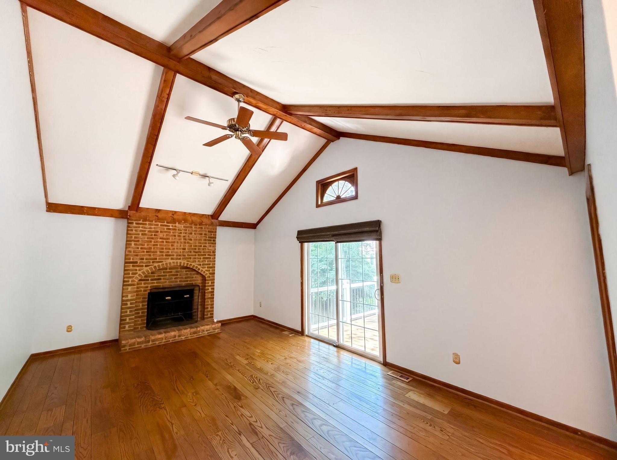 4819 Powell Road Fairfax, VA 22032 - Photo 3 of 63