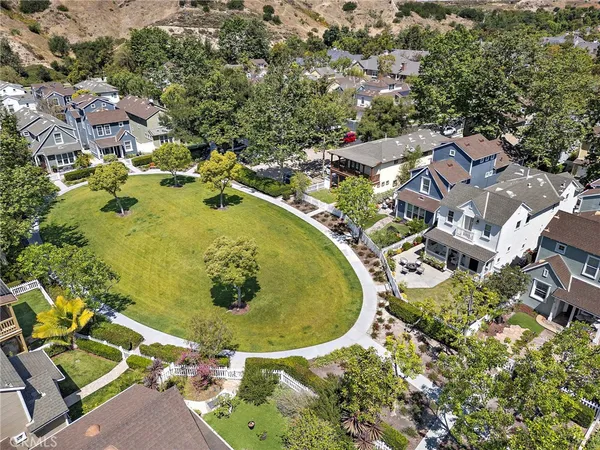 $1,099,900 | 6 Cedar Haven Farm, Ladera Ranch, CA 92694