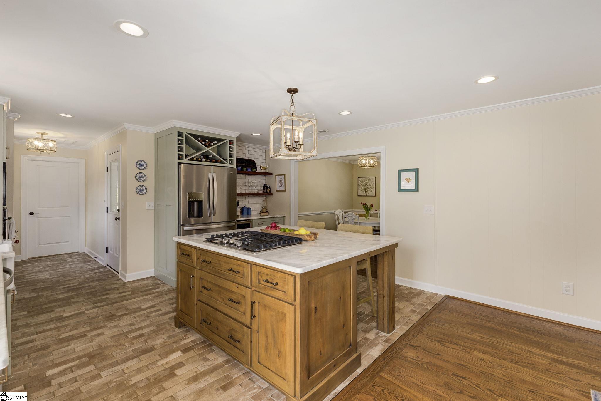 2 Sandringham Road Taylors, SC 29687 - Photo 8 of 27 Gallery Image 8
