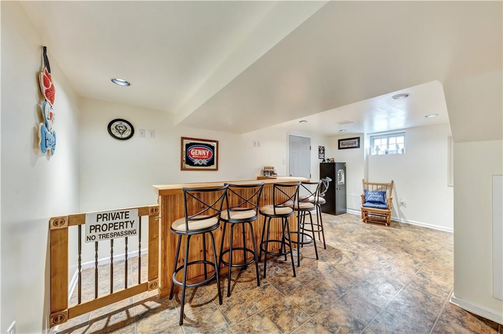 190 William Circle McKees Rocks, PA 15136 - Photo 15 of 22 Gallery Image 15