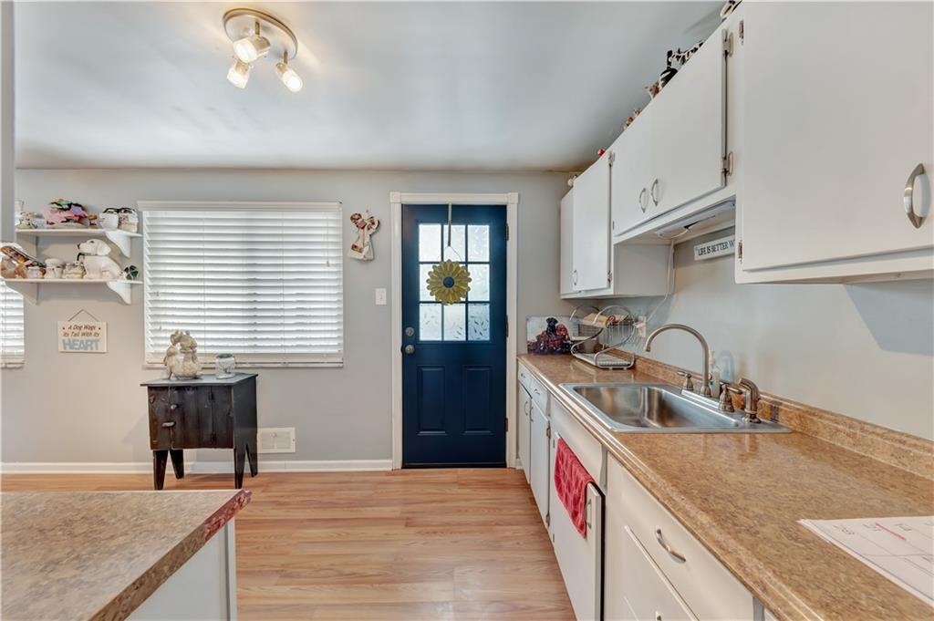 190 William Circle McKees Rocks, PA 15136 - Photo 10 of 22 Gallery Image 10