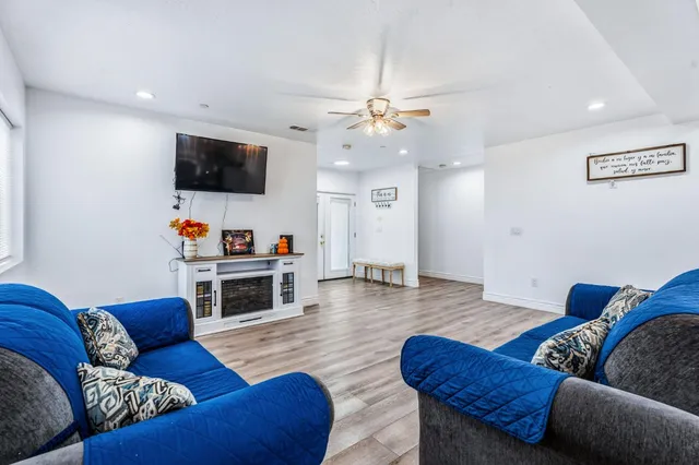 $375,000 | 325 West Lorena Avenue, Fresno, CA 93706