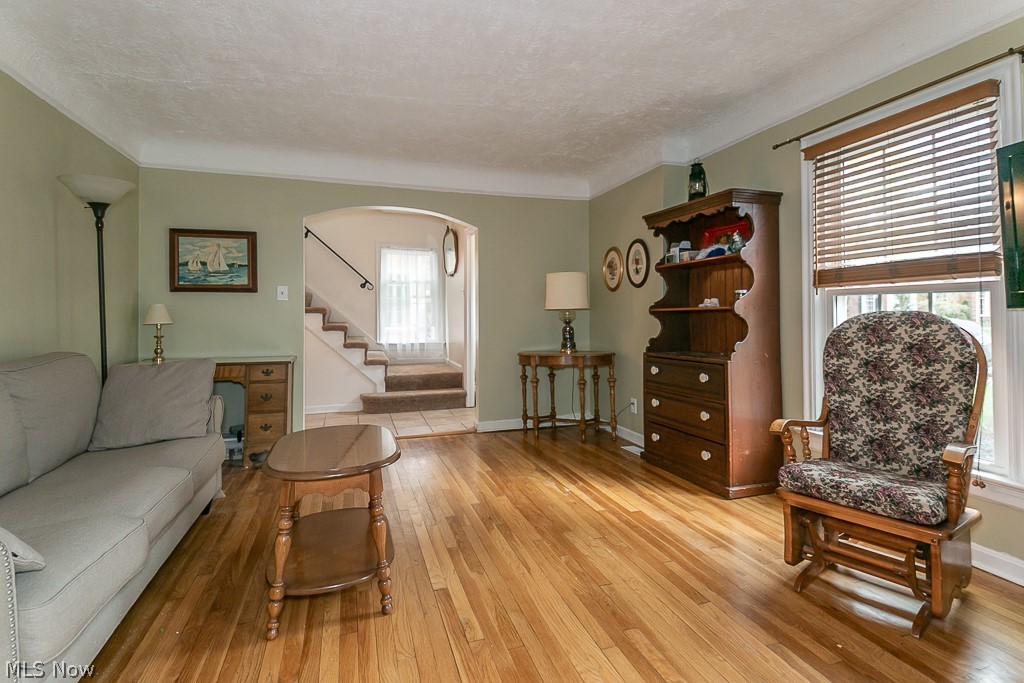 2504 Dysart Road Cleveland, OH 44118 - Photo 6 of 35 Gallery Image 6