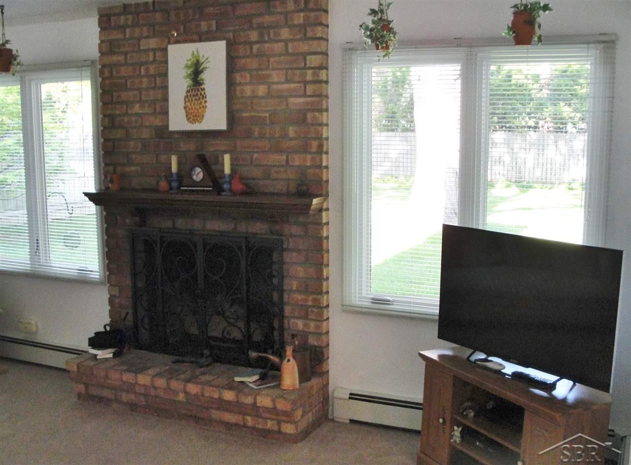 671 Stoneham Road Saginaw, MI 48638 - Photo 21 of 49 31311634-21.JPG
