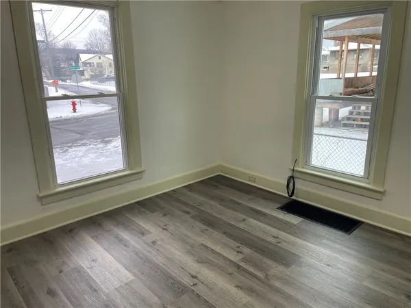 $2,000 | 7 Wells Avenue, Oneonta, NY 13820