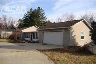 14252 Tuscola Road Clio, MI 48420 - Photo 2 of 18 20426174-1.JPG