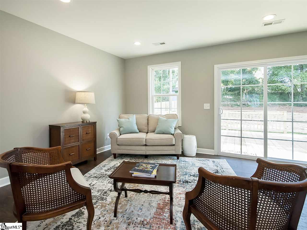 833 North Franklin Road Greenville, SC 29617 - Photo 17 of 36