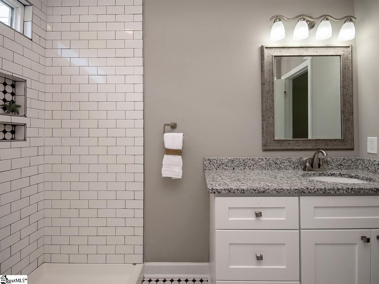833 North Franklin Road Greenville, SC 29617 - Photo 25 of 36