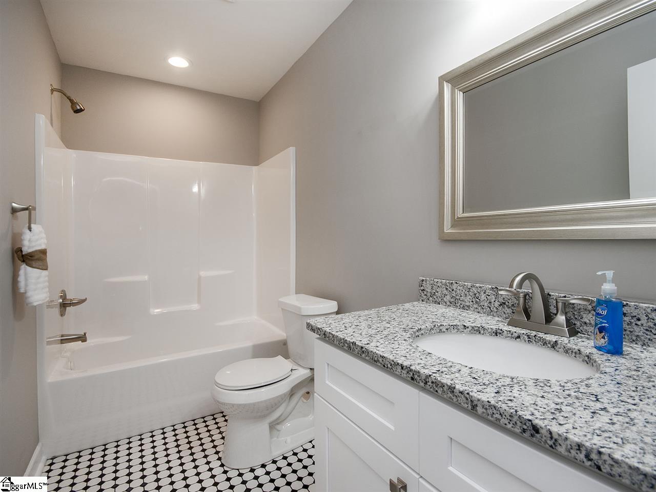 833 North Franklin Road Greenville, SC 29617 - Photo 28 of 36