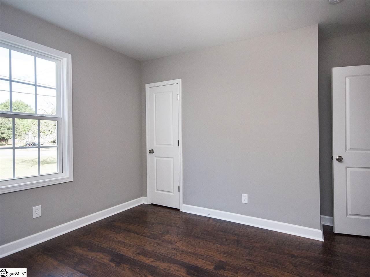833 North Franklin Road Greenville, SC 29617 - Photo 30 of 36