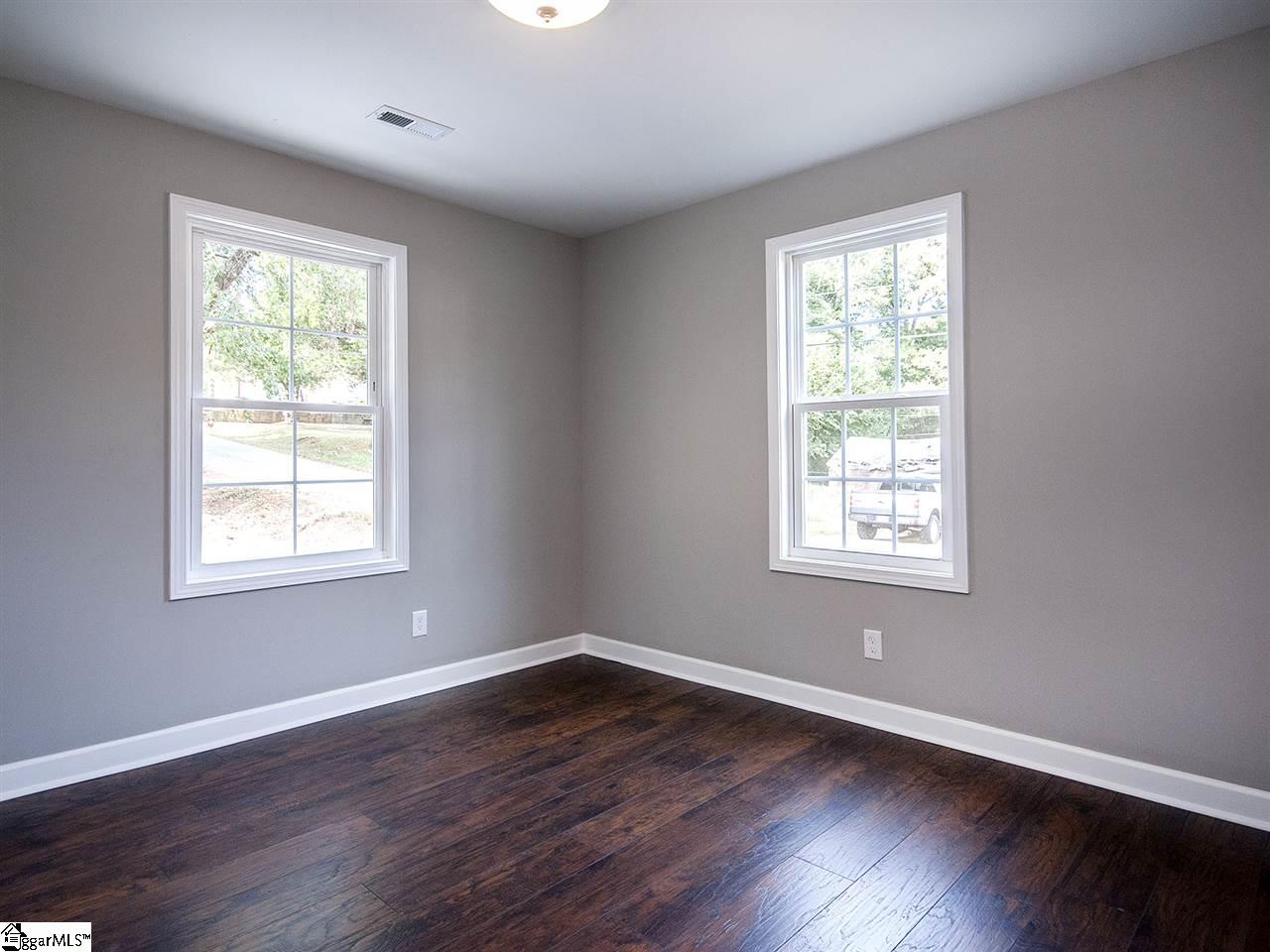 833 North Franklin Road Greenville, SC 29617 - Photo 31 of 36