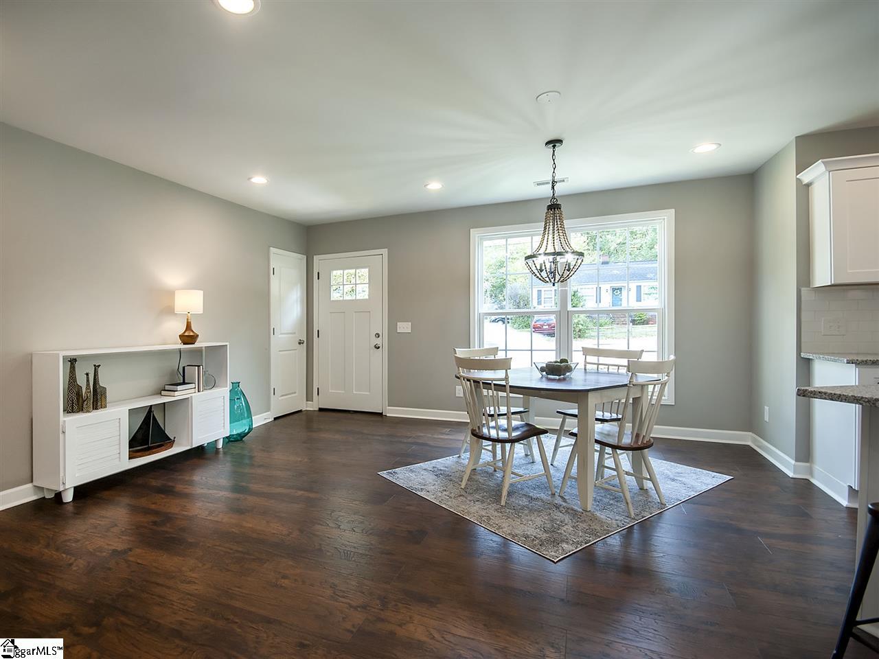 833 North Franklin Road Greenville, SC 29617 - Photo 5 of 36