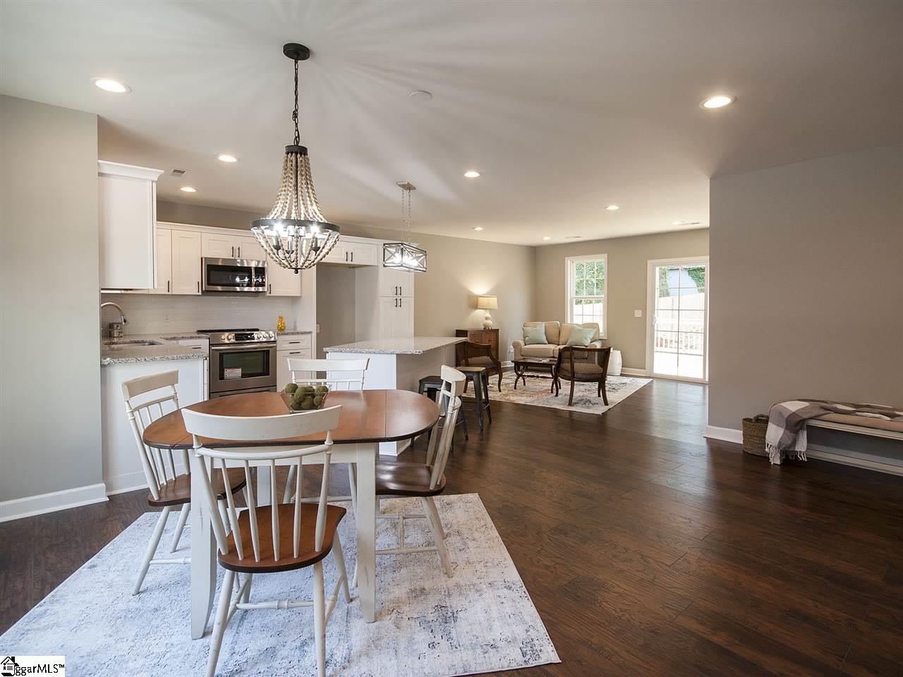 833 North Franklin Road Greenville, SC 29617 - Photo 8 of 36