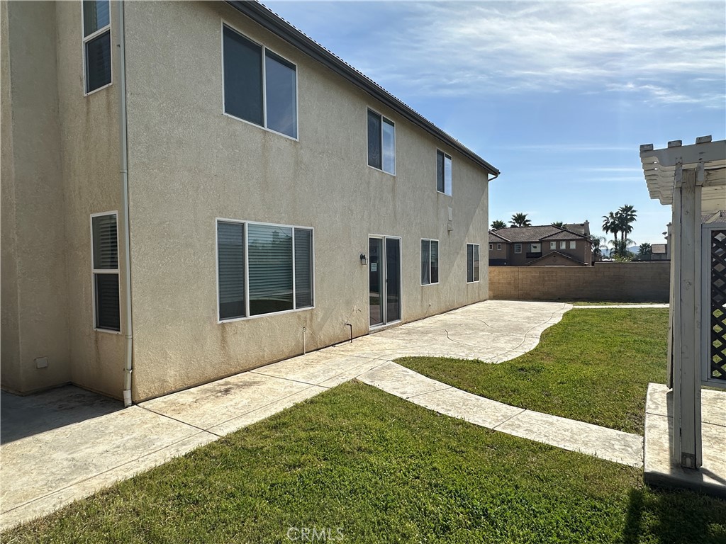 9549 Calico Trail Riverside, CA 92508 - Photo 32 of 34 Backyard