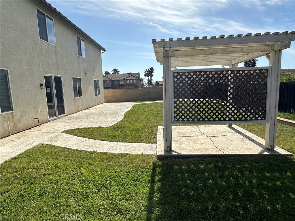 9549 Calico Trail Riverside, CA 92508 - Photo 33 of 34 Backyard