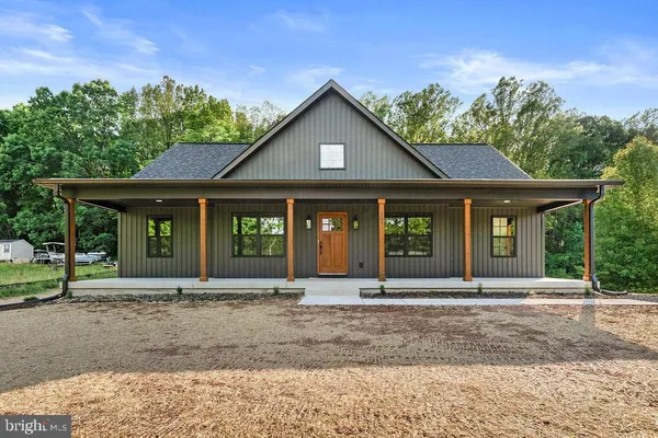 $650,000 | 201 Seclusion Shores Drive, Mineral, VA 23117