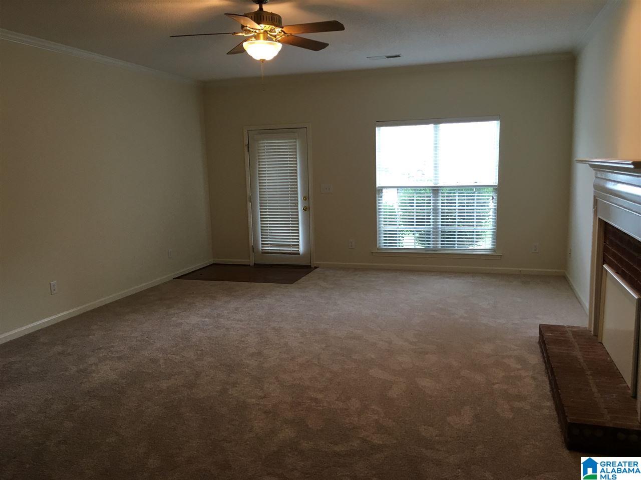 220 Warwick Lane Alabaster, AL 35007 - Photo 2 of 13
