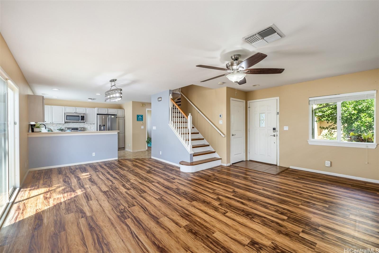 87-2165 Pakeke Street, Unit 59 Waianae, HI 96792 - Photo 4 of 22