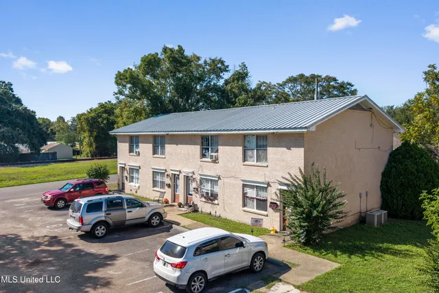 $1,200,000 | 1701 18th Avenue, Gulfport, MS 39501